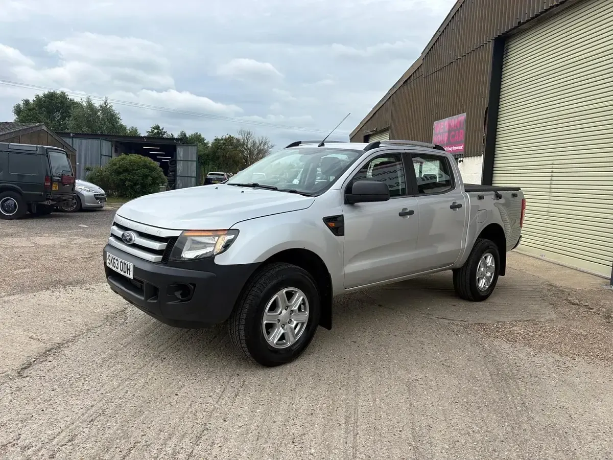 Used Ford Ranger XL 160 HP (117 kW) 2013 Silver Pickup