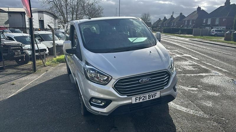 Used Ford Tourneo Custom Titanium X 182 HP (133 kW) 2021 Silver Van