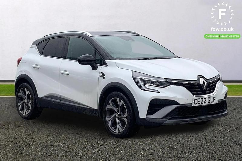 Used Renault Captur R.S. 140 HP (102 kW) 2022 White/black SUV