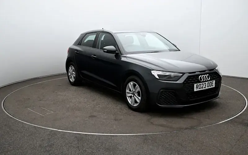 Usado Audi A1 Sportback 110 HP (80 kW) 2023 Cinzento Citadino