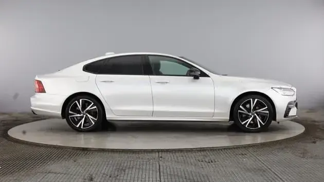 Usado Volvo S90 R-Design 386 HP (283 kW) 2022 Prateado Sedan