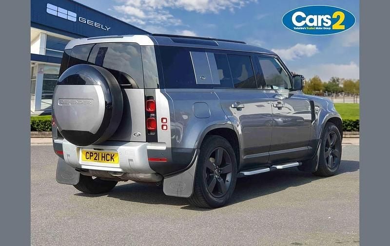 Used Land Rover Defender HSE 237 HP (174 kW) 2021 Grey SUV