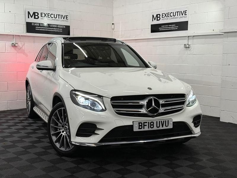 White Used 2018 Mercedes GLC350 AMG line Estate | £24,990 (Fair price) - Image 1/4