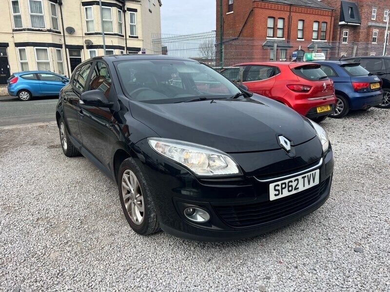 Black Used 2012 Renault Mégane III Expression+ Hatchback | £1,795 (Fair price) - Image 1/4