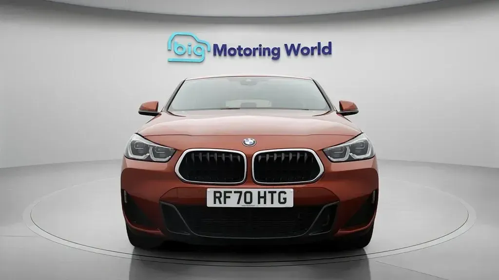 Usado BMW X2 M Sport 220 HP (161 kW) 2021 Laranja SUV