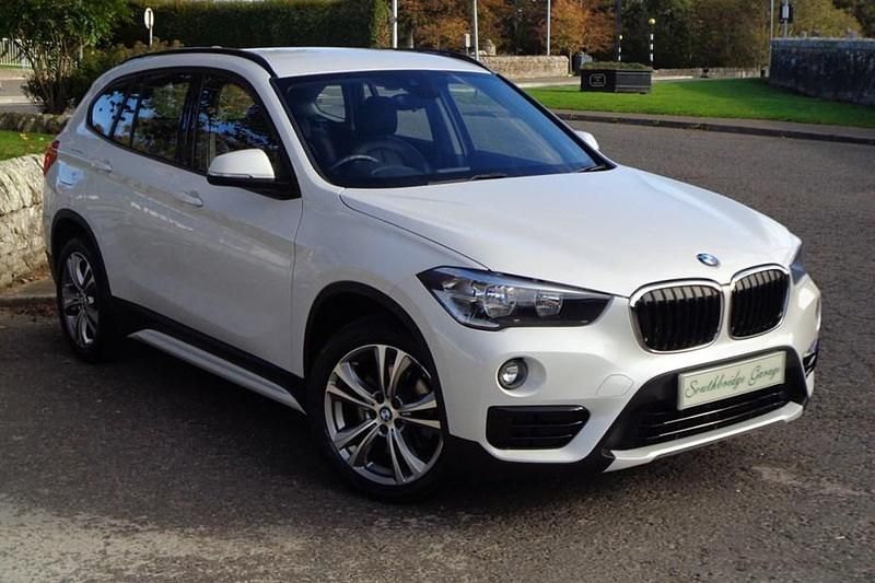 Mineral white pearlescent Used 2019 BMW X1 Sport Line SUV | £16,995 (Good price) - Image 1/1
