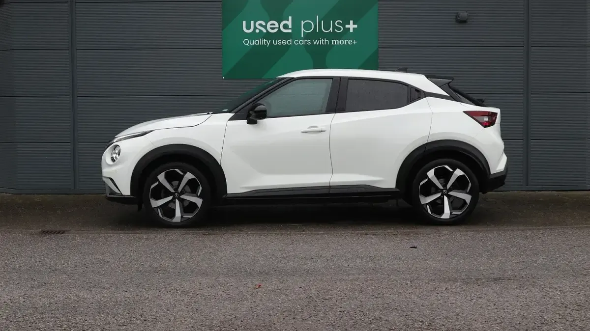 Used Nissan Juke Tekna 2024 White SUV