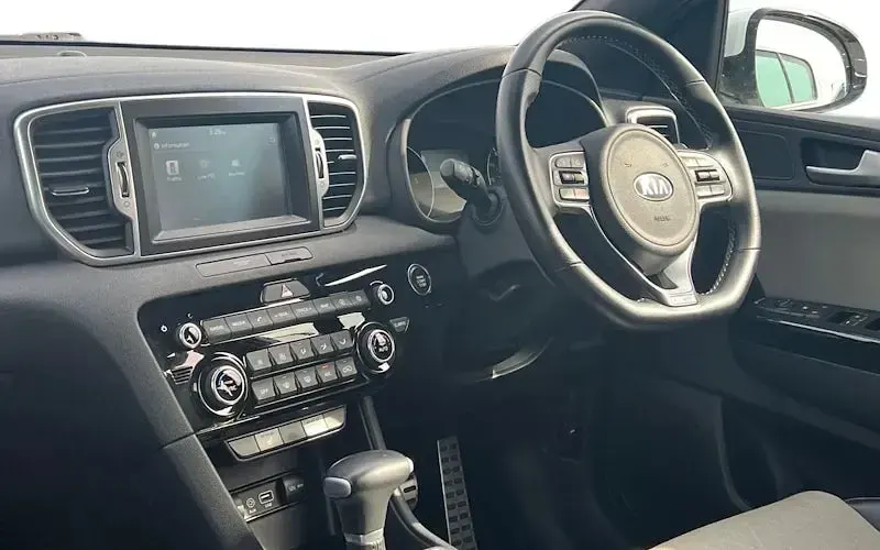 Used Kia Sportage GT-Line 141 HP (103 kW) 2018 White SUV