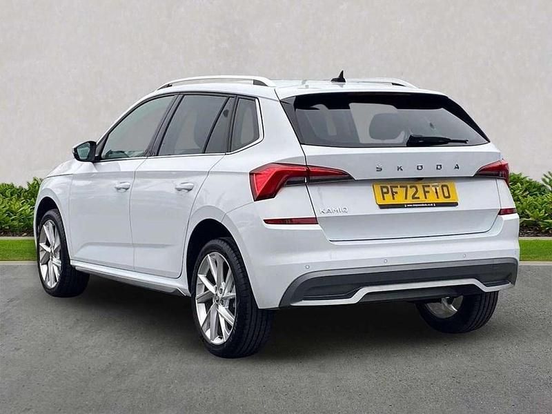 Used Skoda Kamiq SE L Executive 110 HP (80 kW) 2023 White SUV