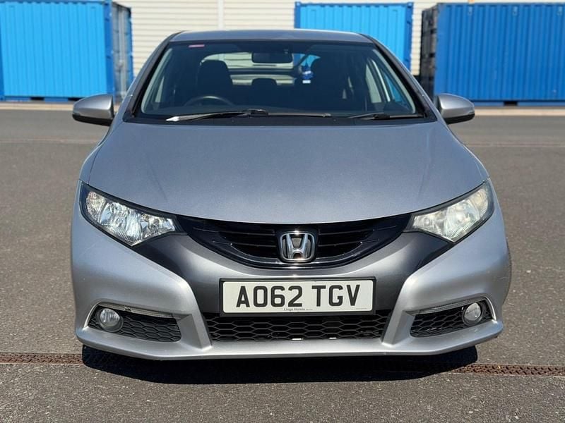 Używany Honda Civic ES 120 KM (88 kW) 2013 Srebrny Hatchback