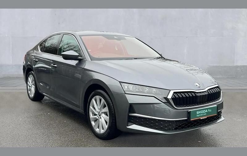 Graphite grey metallic New 2025 Skoda Octavia SE L Hatchback | £25,990 (Fair price) - Image 1/4