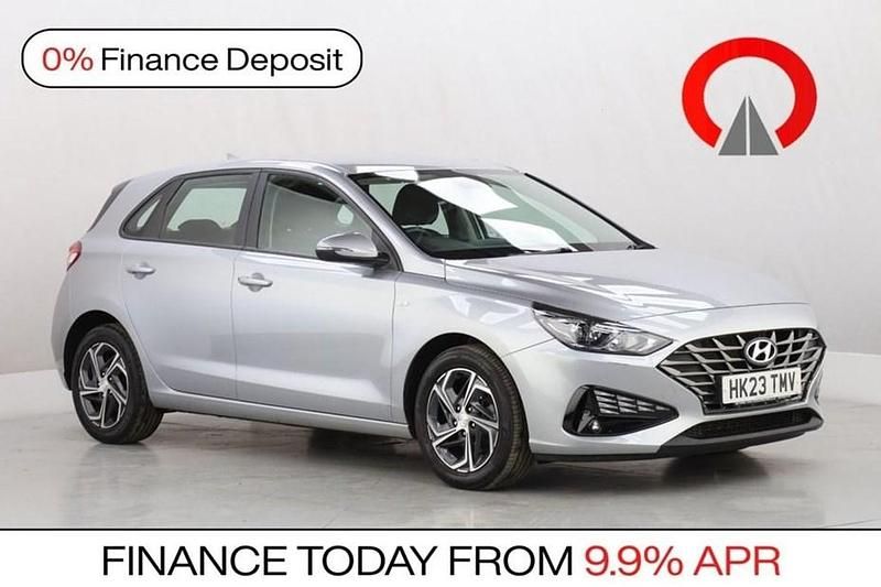 Used Hyundai i30 SE 120 HP (88 kW) 2023 Hatchback