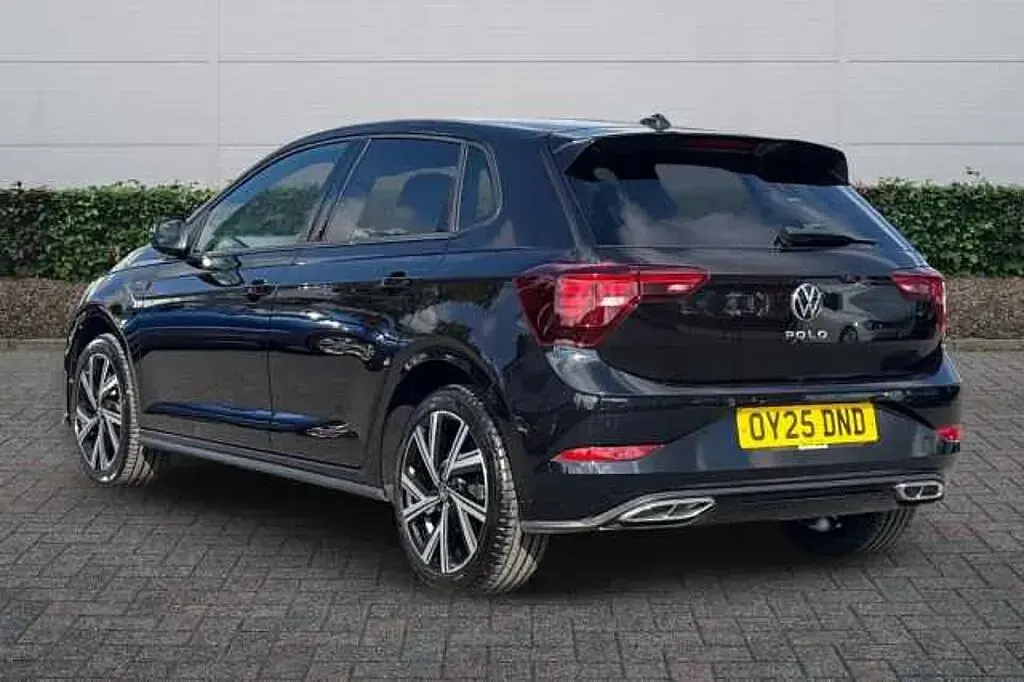 Usado VW Polo R-line 95 HP (69 kW) 2025 Preto Citadino