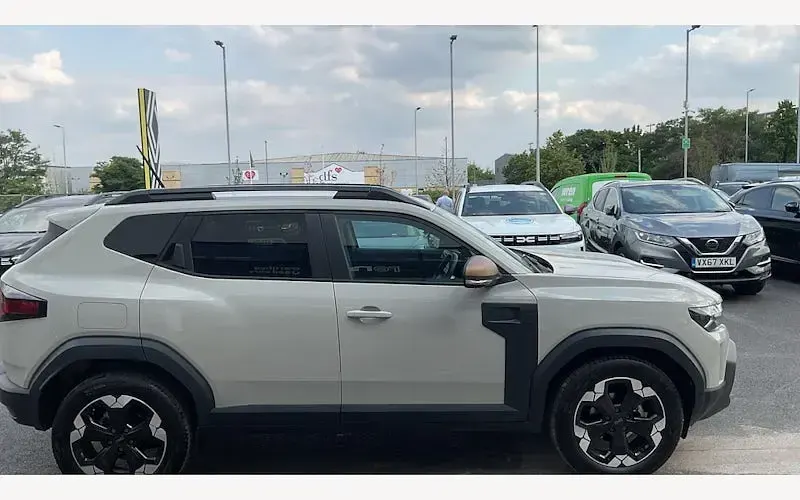 Used Dacia Duster Extreme 131 HP (96 kW) 2025 Estate