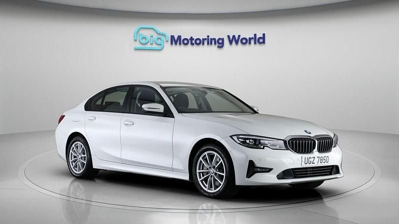 Used BMW 330e 292 HP (214 kW) 2021 White Sedan
