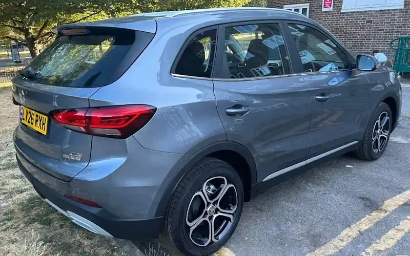 New MG ZS SE 196 HP (144 kW) 2026 Grey SUV