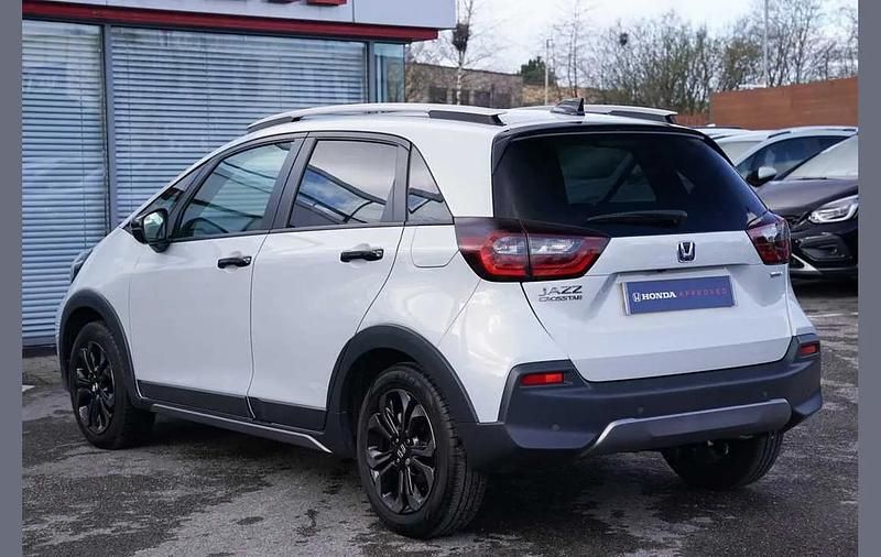 Used Honda Jazz Advance 122 HP (89 kW) 2024 White Hatchback