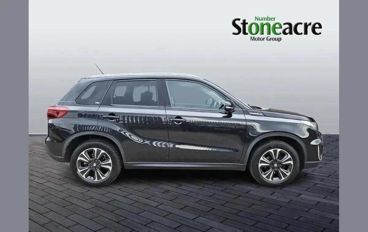 Used Suzuki Vitara SZ5 127 HP (93 kW) 2021 Black SUV