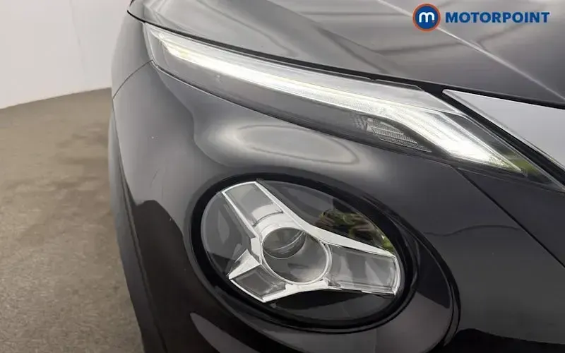 Used Nissan Juke N-Connecta 114 HP (83 kW) 2021 Black SUV