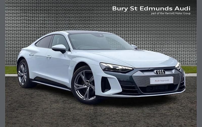 Used Audi e-tron GT quattro Comfort 384 kW (523 HP) 2023 Grey Sedan