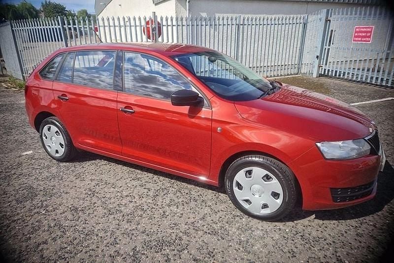 Used 2015 Skoda Rapid | £3,995 (Super price) - Image 1/1