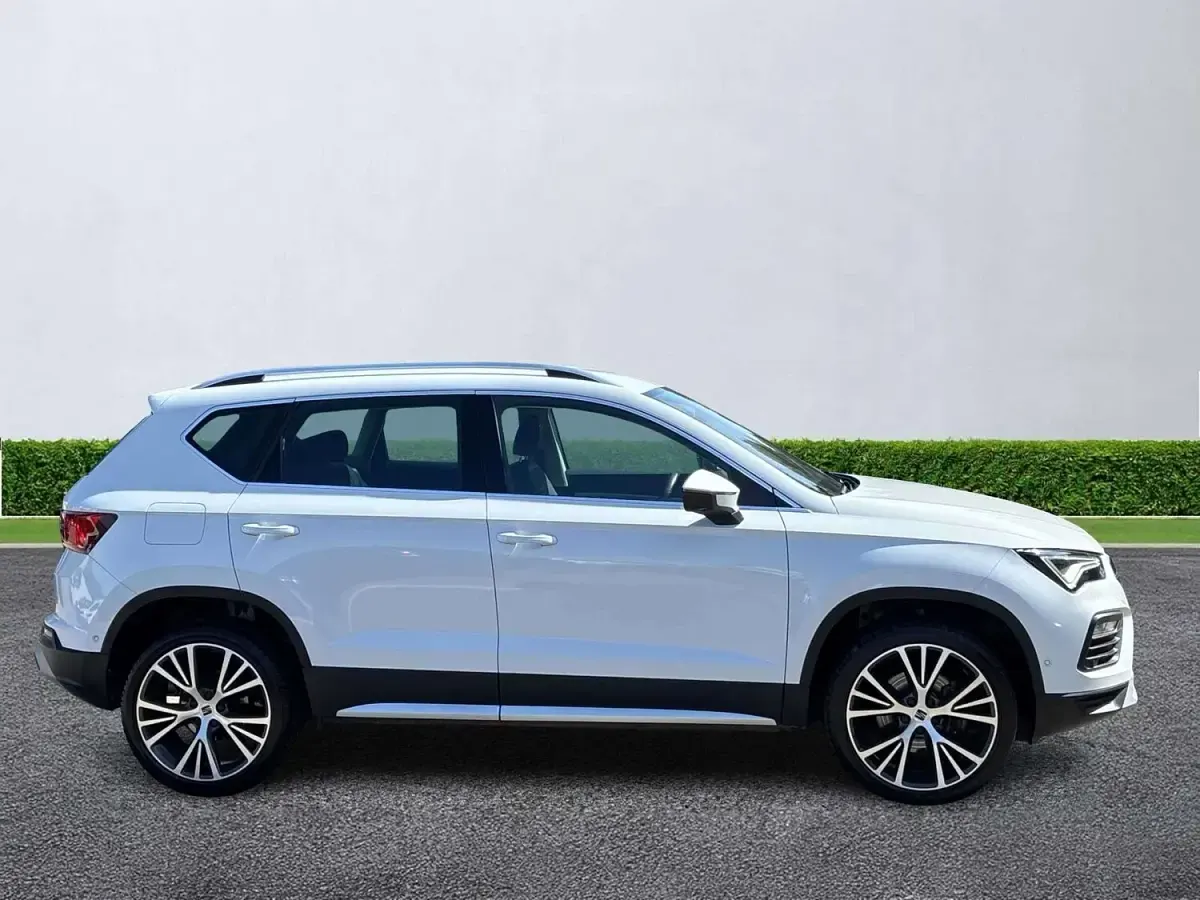 Used Seat Ateca Xperience Lux 2023 White SUV