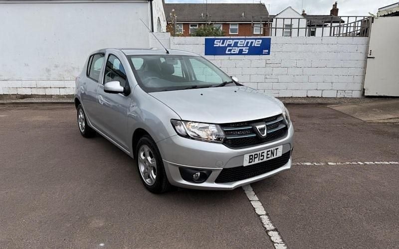 Usado Dacia Sandero Lauréate 90 HP (66 kW) 2016 Citadino