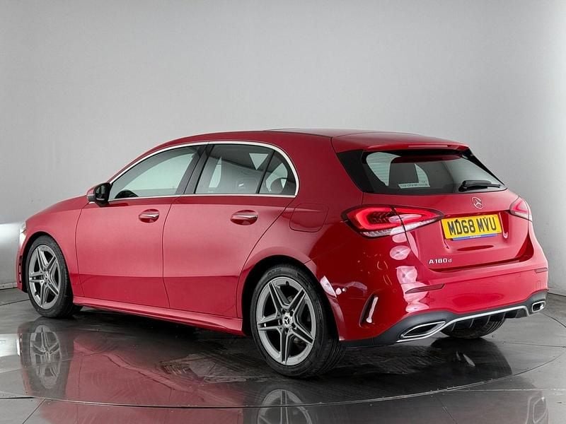 Used Mercedes A180 AMG Line Premium Plus 116 HP (85 kW) 2019 Red Hatchback