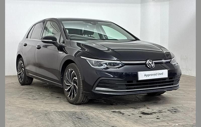Used VW Golf VIII Style 150 HP (110 kW) 2023 Black Hatchback