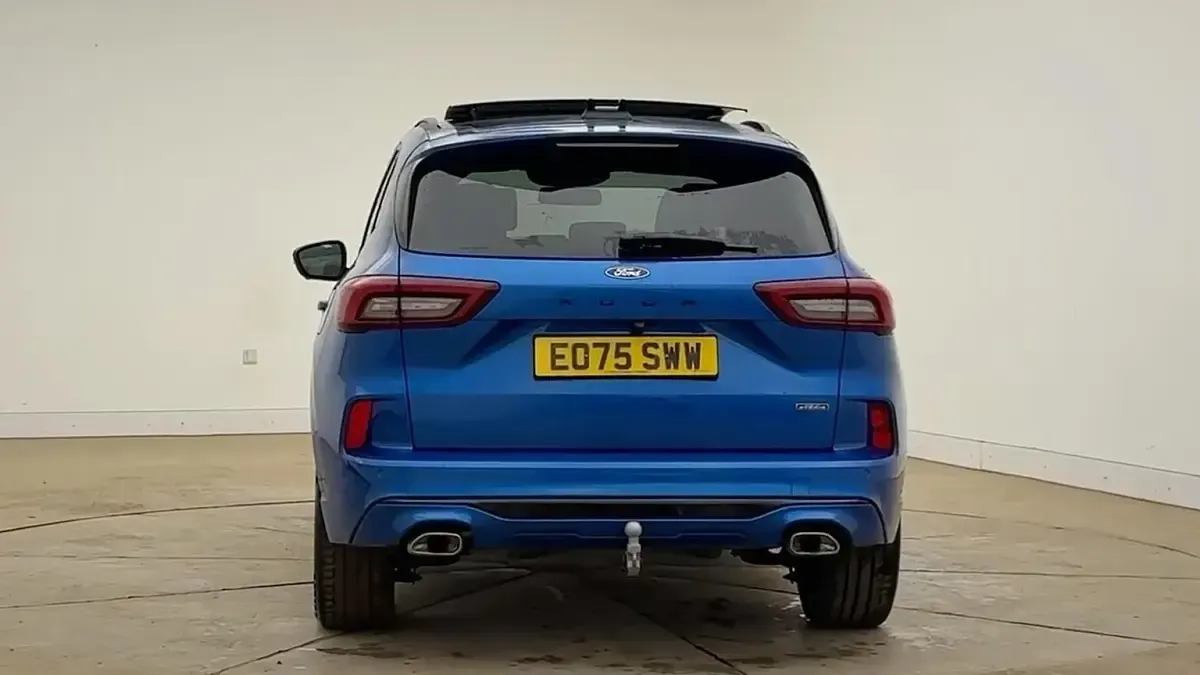 Used Ford Kuga ST-Line X 243 HP (178 kW) 2025 Desert island blue (metallic) SUV