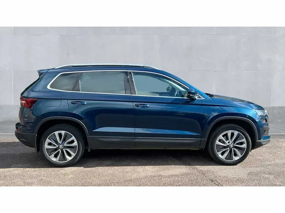 Gebraucht Skoda Karoq SE L 150 PS (110 kW) 2023 Blau SUV