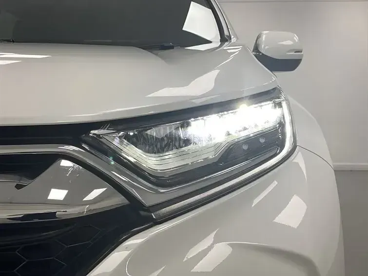 Used Honda CR-V Hybrid 2021 White SUV