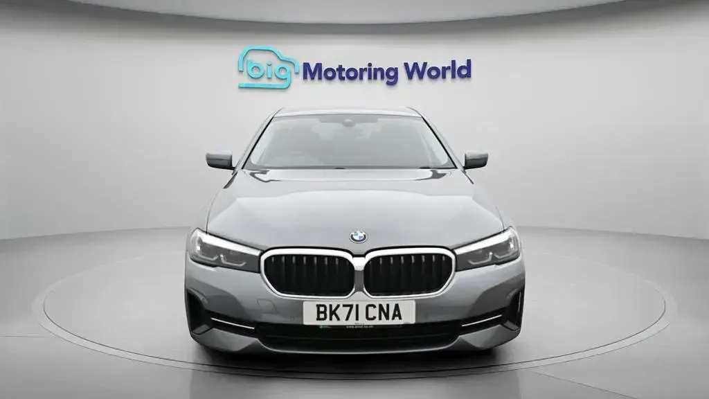 Used BMW 520 184 HP (135 kW) 2021 Blue Sedan