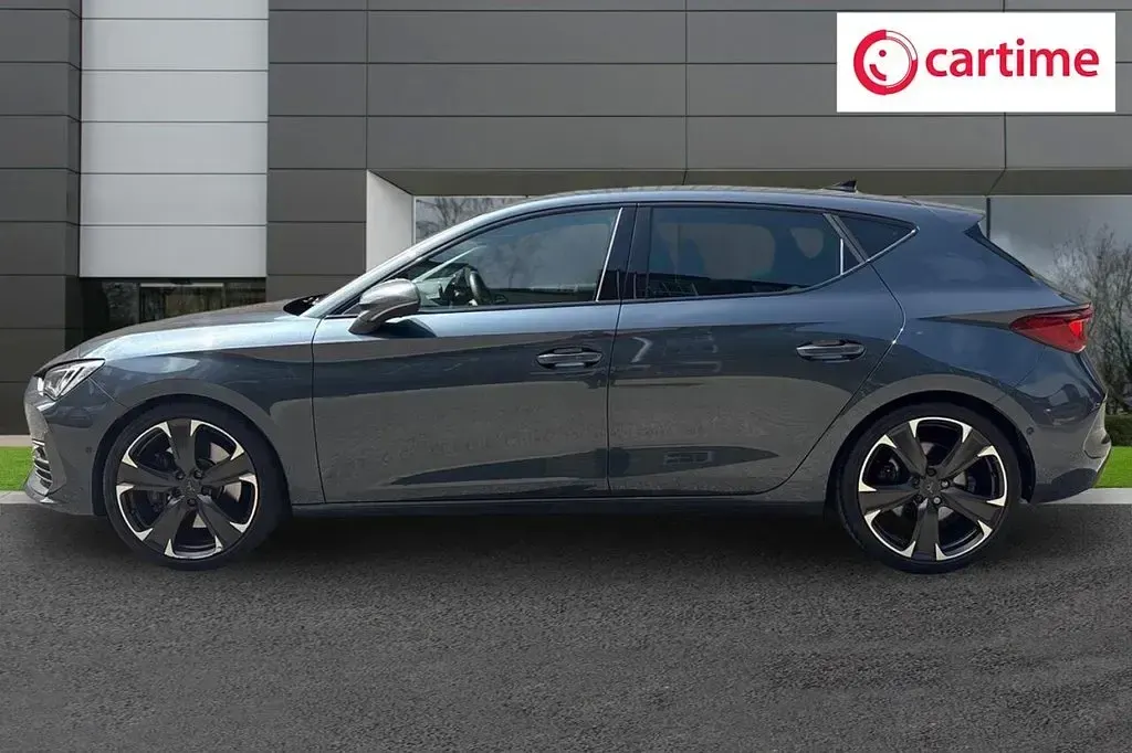 Used Cupra Leon VZ2 245 HP (180 kW) 2022 Grey Hatchback