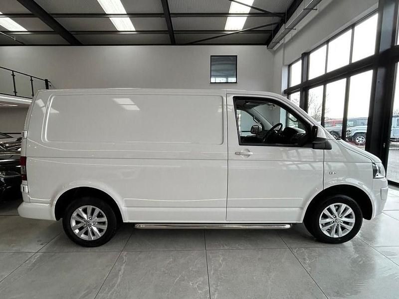 Used VW T6 Trendline 102 HP (75 kW) 2015 White Van