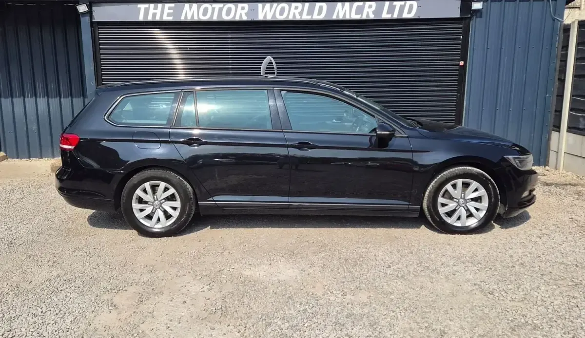 Used VW Passat S 190 HP (139 kW) 2016 Black Estate