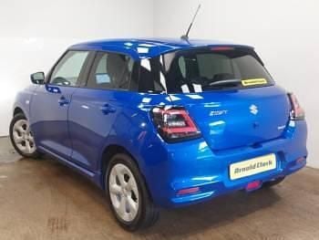 Usado Suzuki Swift 82 HP (60 kW) 2024 Azul Citadino