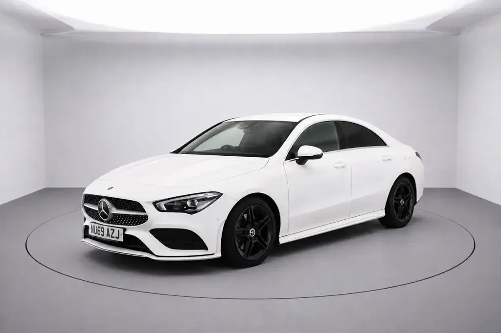 Used Mercedes CLA200 AMG line 163 HP (119 kW) 2019 White Coupe