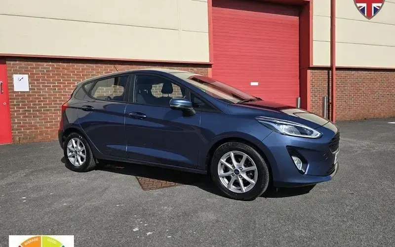 Usado Ford Fiesta Zetec 101 HP (74 kW) 2019 Citadino