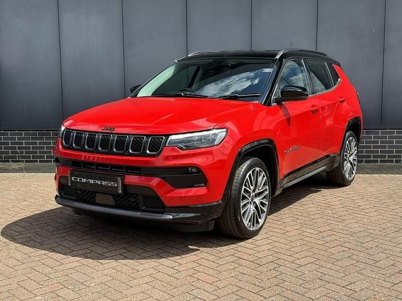 New Jeep Compass Altitude 131 HP (96 kW) 2025 Colorado red SUV