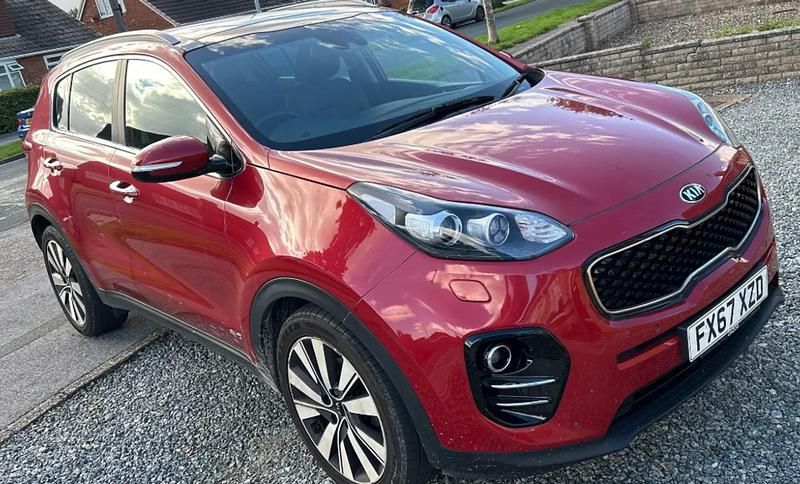 Red Used 2017 Kia Sportage 4 SUV | £14,599 (Fair price) - Image 1/3
