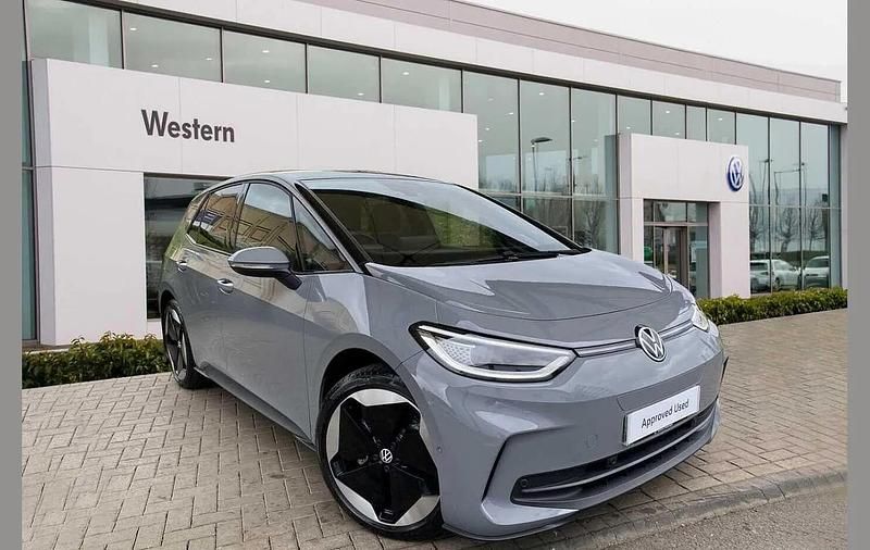 Grey Used 2025 VW ID.3 Pro Hatchback | £33,990 - Image 1/4