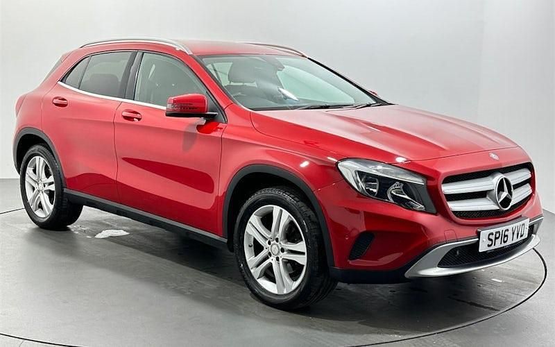 Used 2016 Mercedes GLA220 SUV | £10,737 (Fair price) - Image 1/3