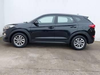 Usado Hyundai Tucson SE 141 CV (103 kW) 2016 Negro SUV