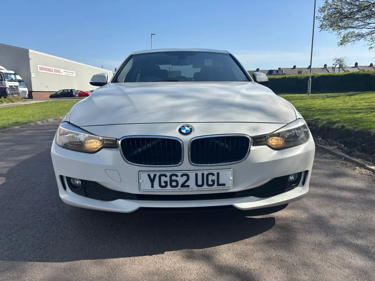 Usado BMW 320 2012 Branco Sedan