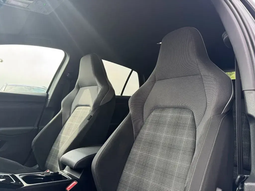 Used VW Golf VIII GTD 200 HP (147 kW) 2024 Grey Hatchback