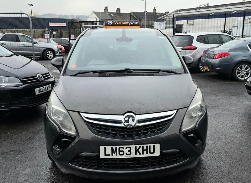 Second-hand Vauxhall Zafira Elite 170 CP (125 kW) 2013 Gri Monovolum