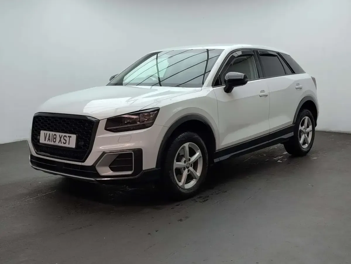 Used Audi Q2 Business 150 HP (110 kW) 2018 White SUV