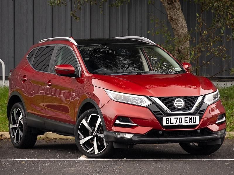 Red Used 2020 Nissan Qashqai N-Motion SUV | £16,498 (Fair price) - Image 1/4