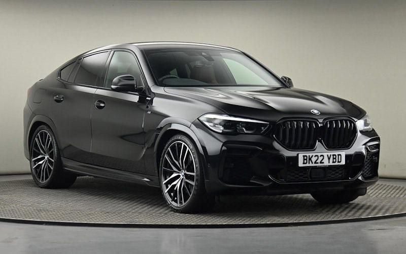 Sapphire black Used 2022 BMW X6 M Sport SUV | £39,850 (Good price) - Image 1/4